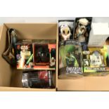 Star Wars figurines, games and plushes