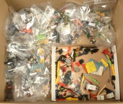 Large quantity of Hasbro GI Joe vintage 3 3/4" figures