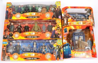 Character Doctor Who figure packs x 5