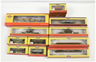 Oxford Rail OO Gauge a group of Military and other Goods Wagons