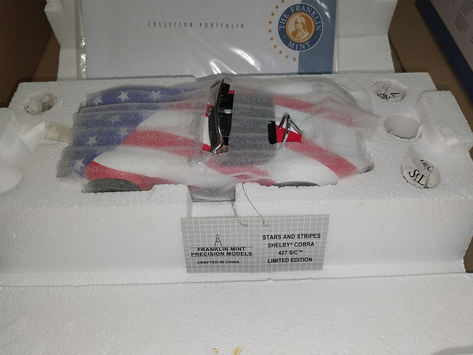 Franklin Mint, a boxed Shelby Cobra 427 S/C “Stars And Stripes” - Image 3 of 4