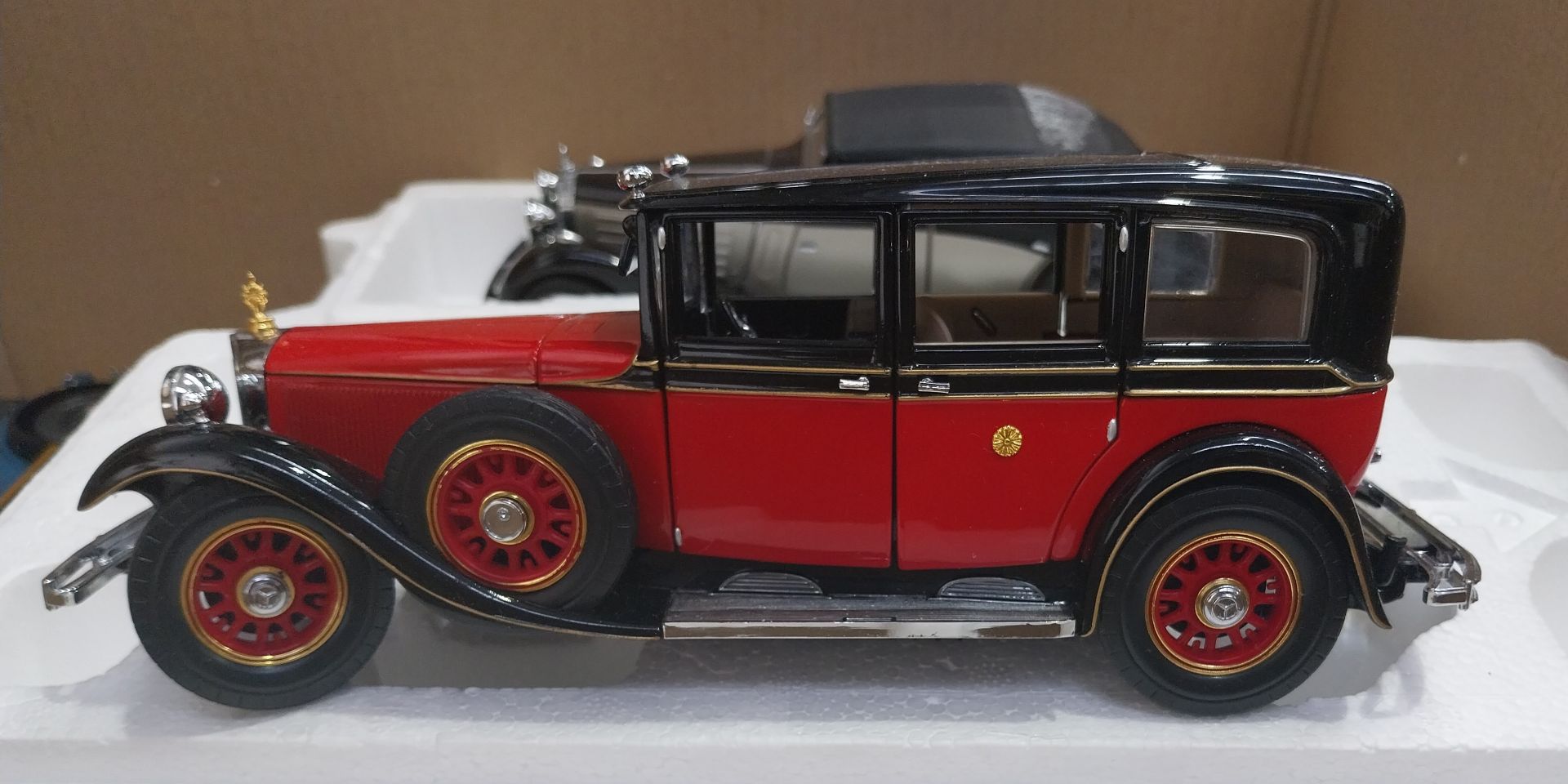 Franklin Mint, a partially boxed group of Classic vehicles - Image 4 of 5
