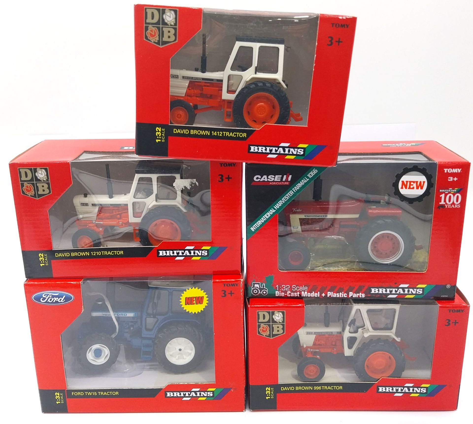 Britains, a boxed 1:32 scale Tractor