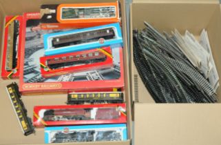 Hornby, Airfix & Similar a boxed and unboxed group to include
