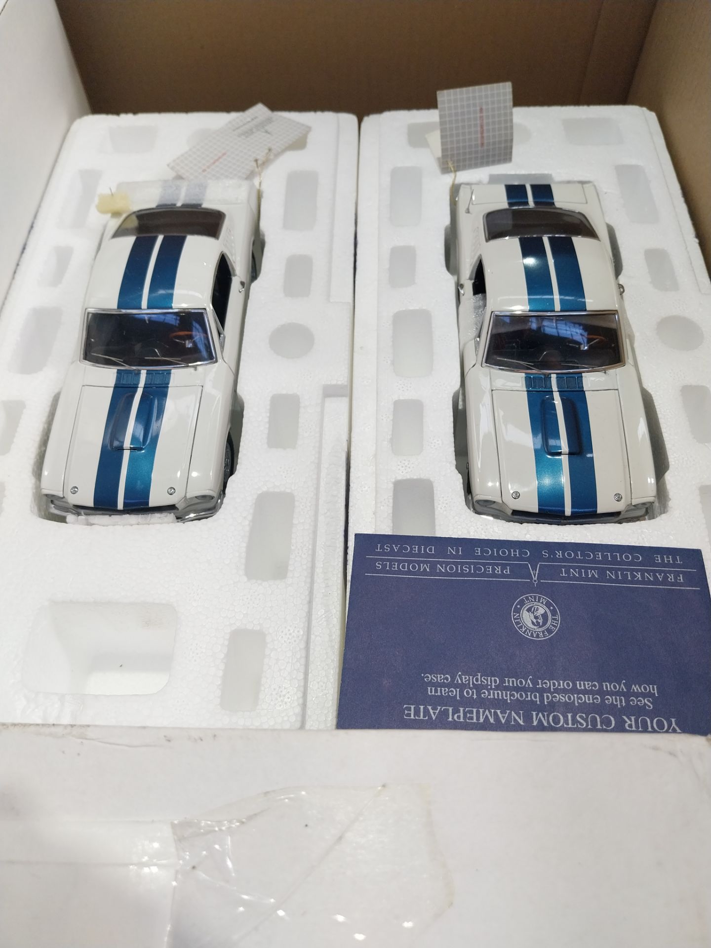 Franklin Mint, a boxed pair of 1:24 scale American 1965 Shelby GT350 models - Image 4 of 5