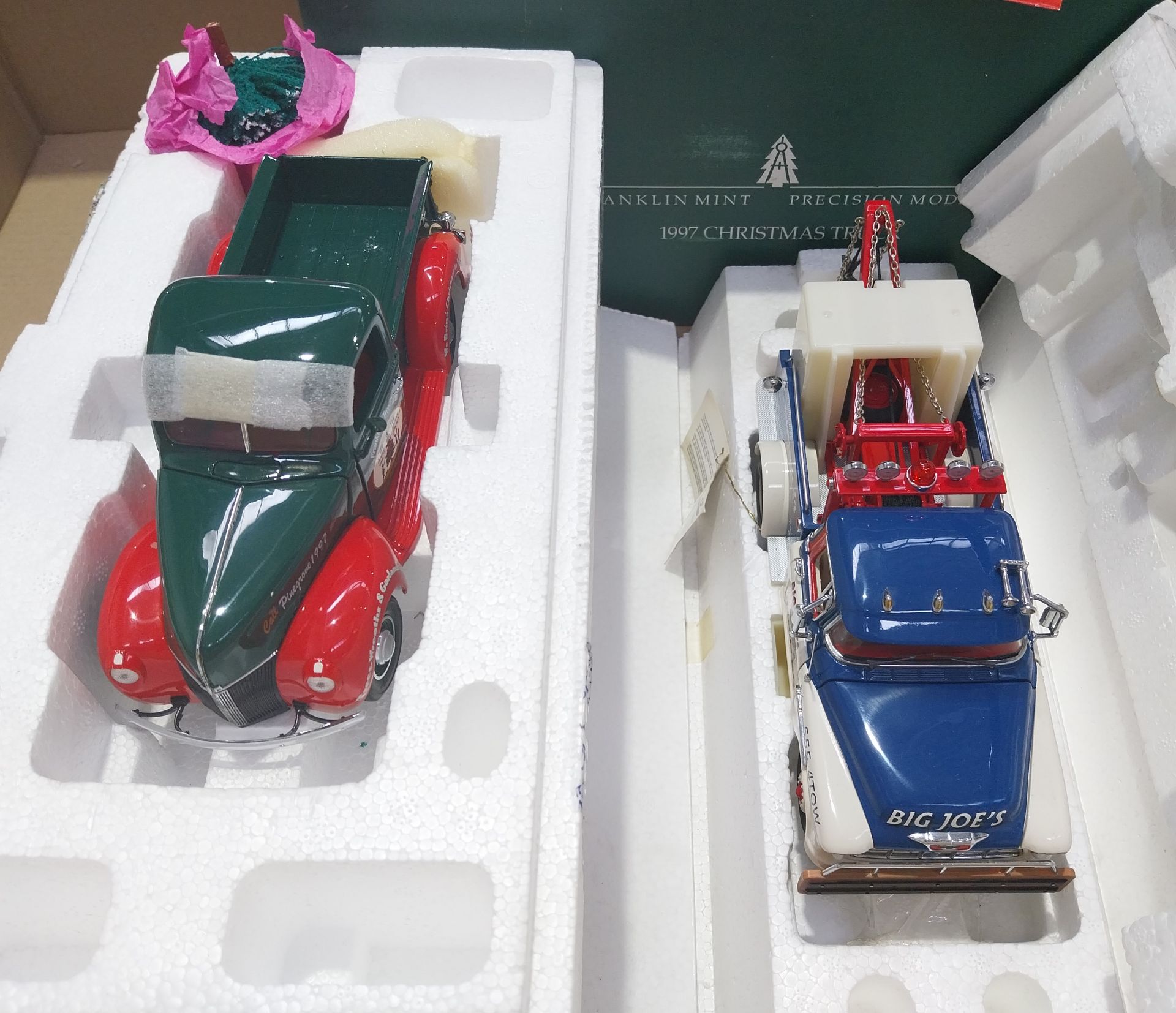 Franklin Mint, a partially boxed pair of 1:24 scale truck model - Image 2 of 5