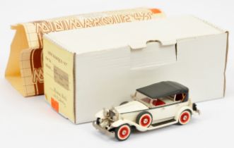 Mini Marque 43 US No 3b 1932 Packard Dual Cowl Phaeton Closed - white, red interior, black hood, ...