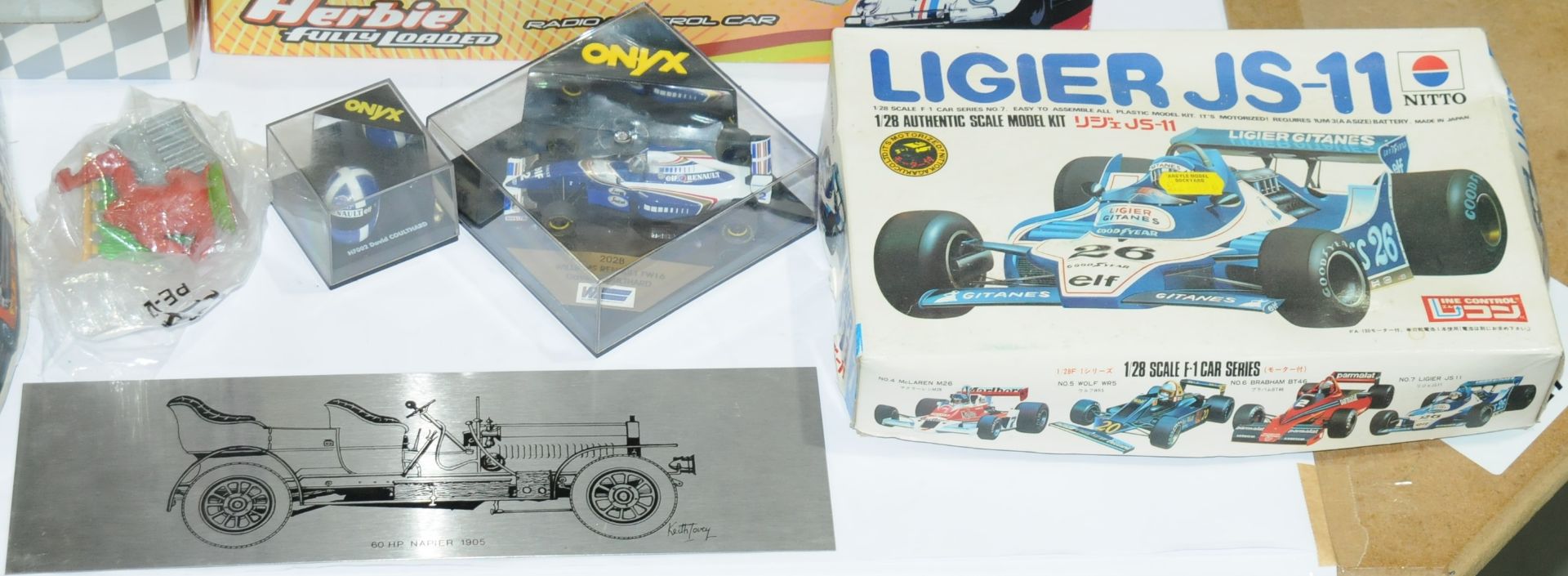 Onyx, Tamiya & Similar a boxed group to include - Bild 4 aus 5