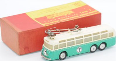 Eheim a boxed HO Scale 3 Axle Motor Car TRM3