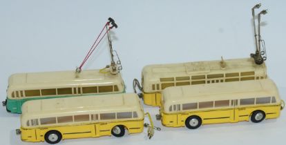 Eheim an unboxed group of HO Scale Trolleycars