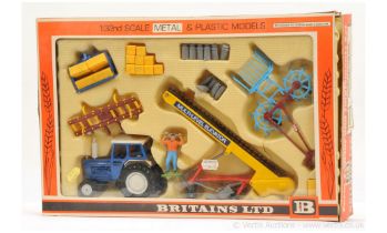 Britains 9590 Farm Tractor