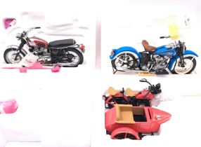 Franklin Mint and similar, a boxed group of Harley Davidson/Triumph related