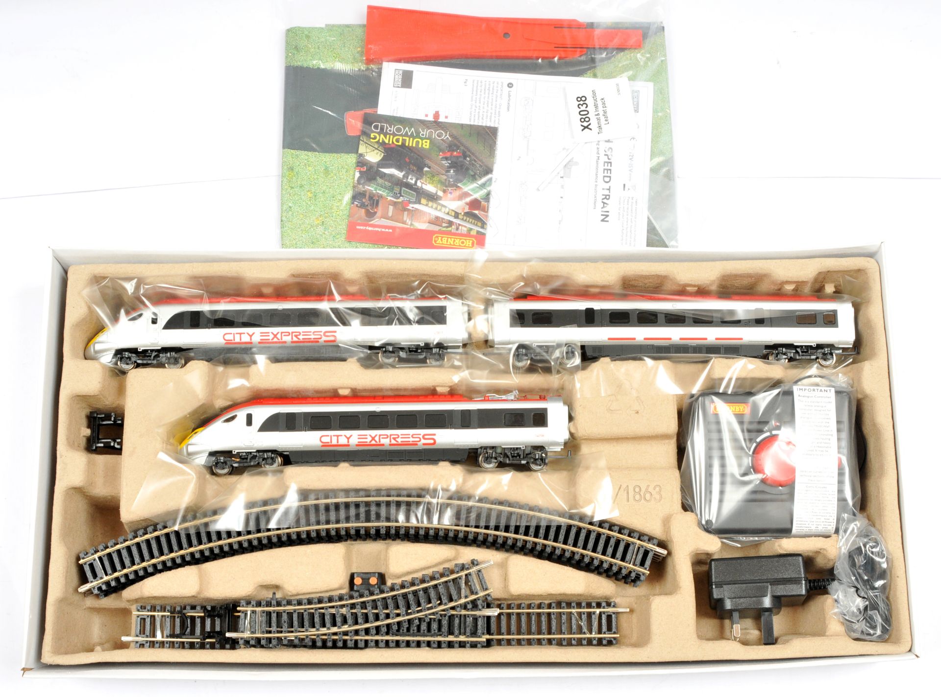 Hornby (China) R1239 City Express Train Set. - Image 2 of 2