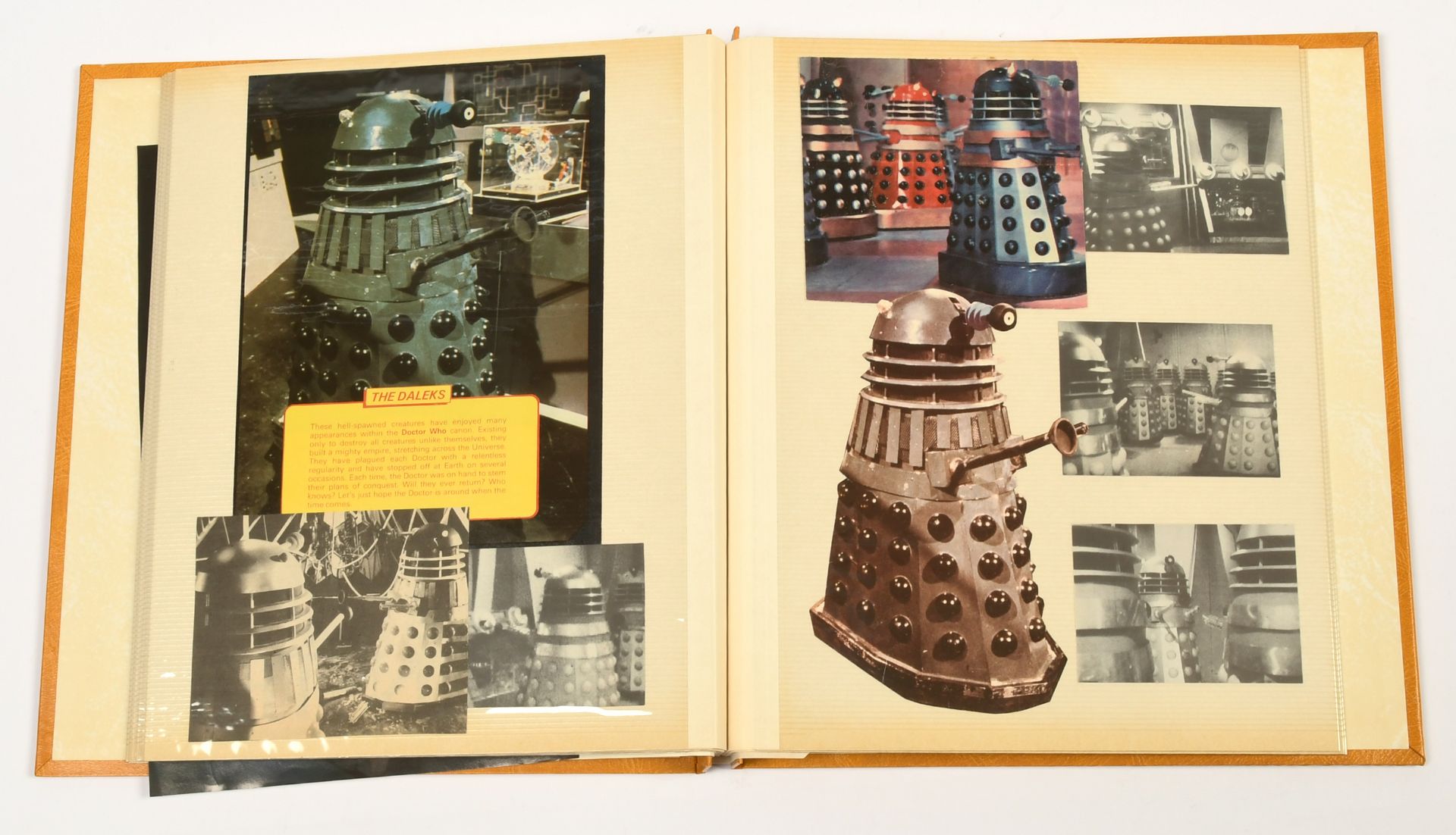 Doctor Who photo album containing signed photos - Bild 7 aus 7