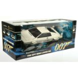 Auto Art James Bond 007 Lotus Esprit 1/18th scale Die-cast vehicle