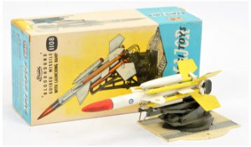Corgi 1108 Bloodhound Guided Missile with launching ramp - green, cream, siler ramp