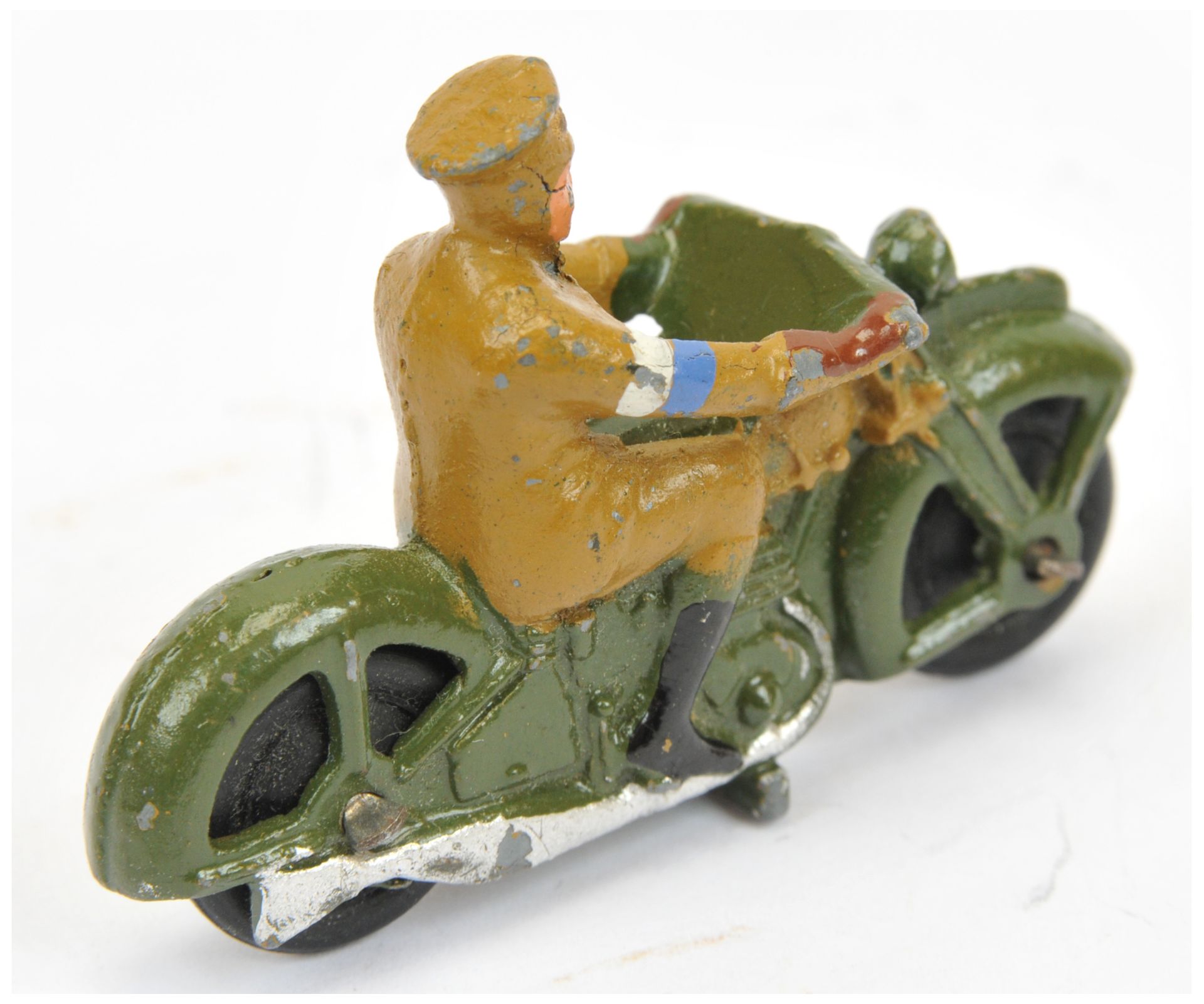 Dinky  37C "Royal Signals" Dispatch rider - green, black smooth wheels - Image 2 of 2