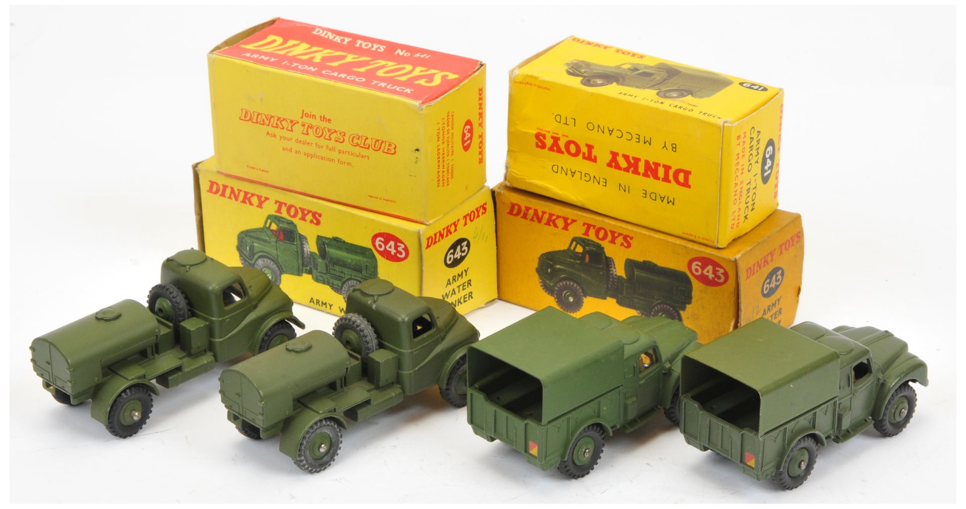 Dinky Military group of 4 to include - (1) 641 Cargo 1-ton truck  - Bild 2 aus 2