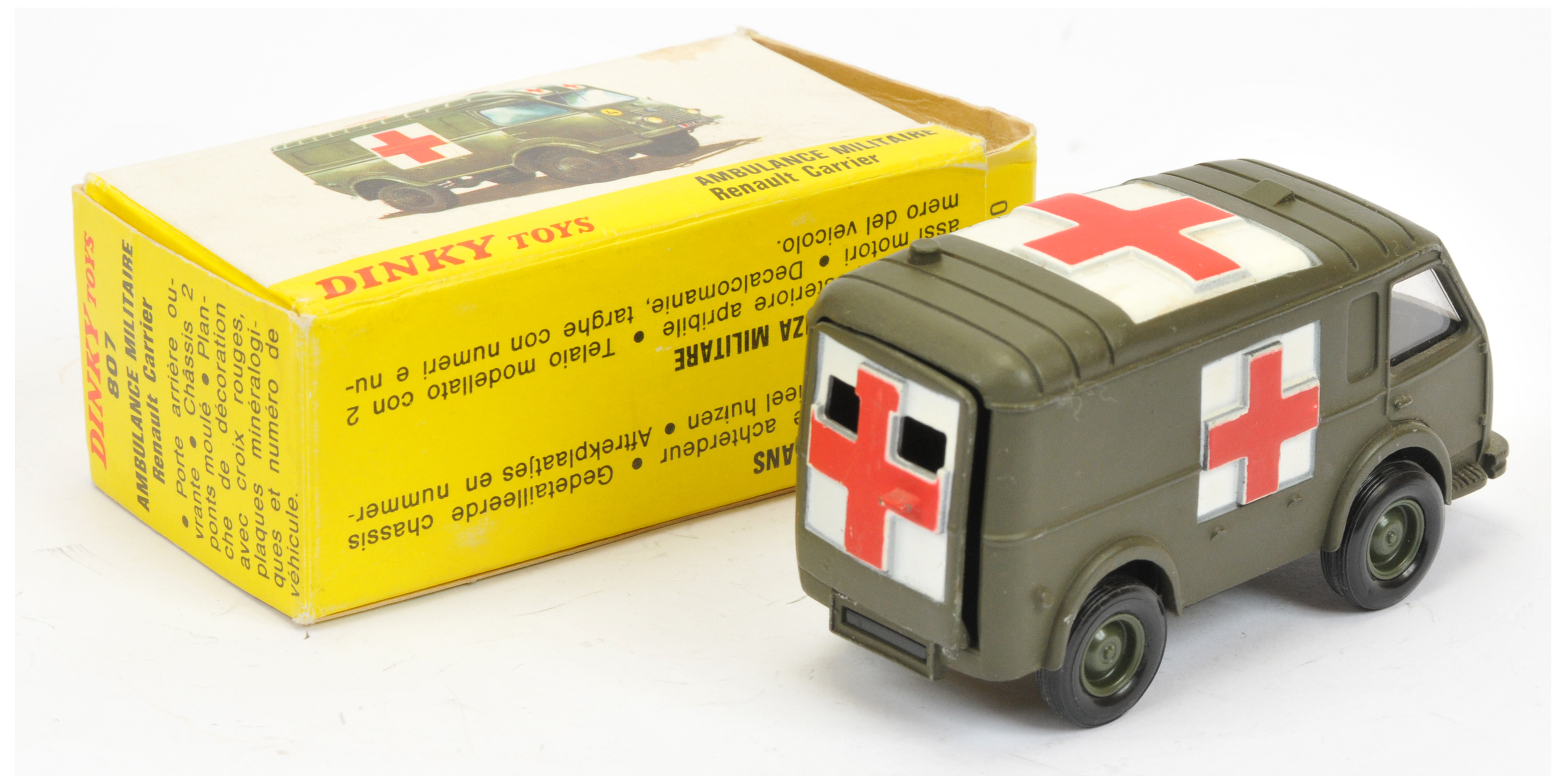 French Dinky 807 Renault "Ambulance" - drab green including plastic hubs  - Image 2 of 2