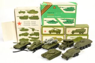 Russain made a pair of military smaller scale gift sets -(1) contains 4 x pieces to include tank