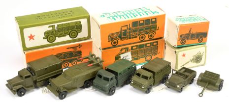 Russain made a group of  6 military smaller scale issues - to include jeep, trailer, covered wagon