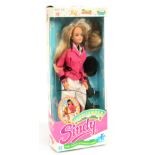 Hasbro Sindy Showjumper vintage doll #8058, 1991