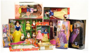 Disney Princesses dolls x 11