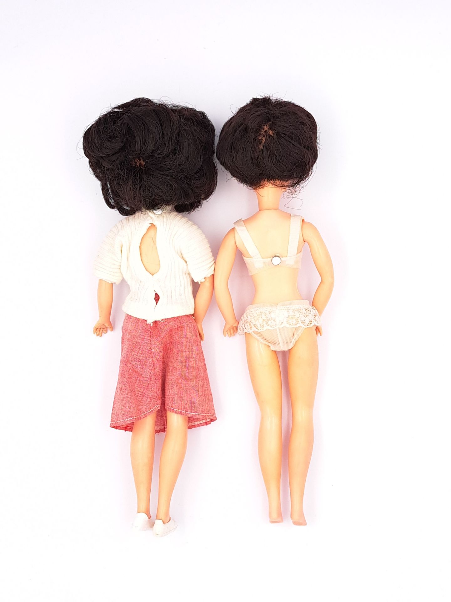 Pedigree mini Sindy pair of vintage brunette dolls, 1966 - Image 2 of 4