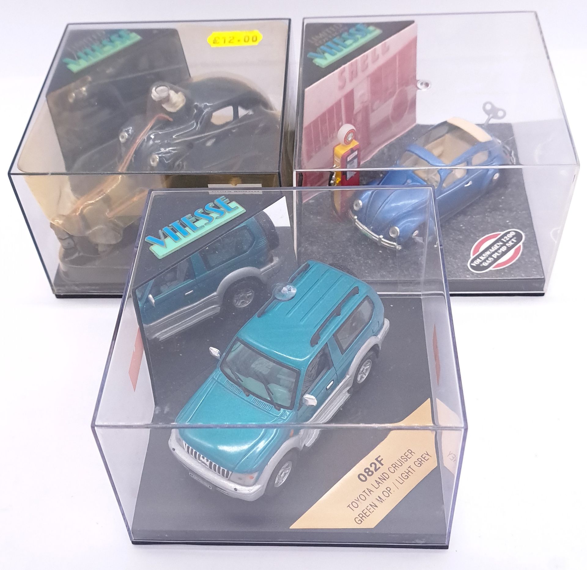 Vitesse, a boxed group to include L105C Renault 3/4 1961-62, 082F Toyota Land Cruiser - Image 4 of 4