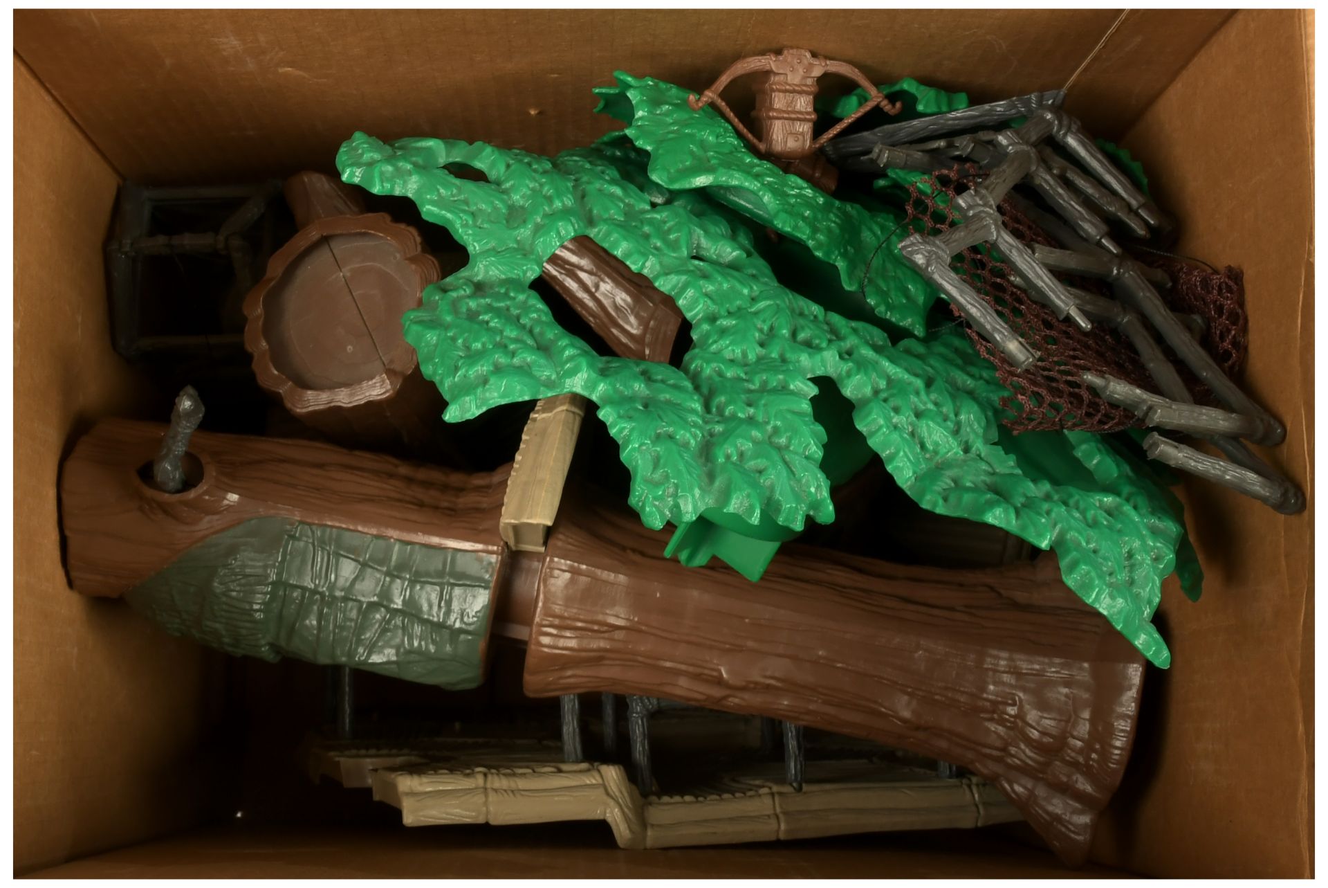 Kenner Robin Hood Prince of Thieves Sherwood Forest Playset - Image 2 of 2