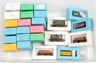 Wrenn 00 Gauge group of Goods wagons