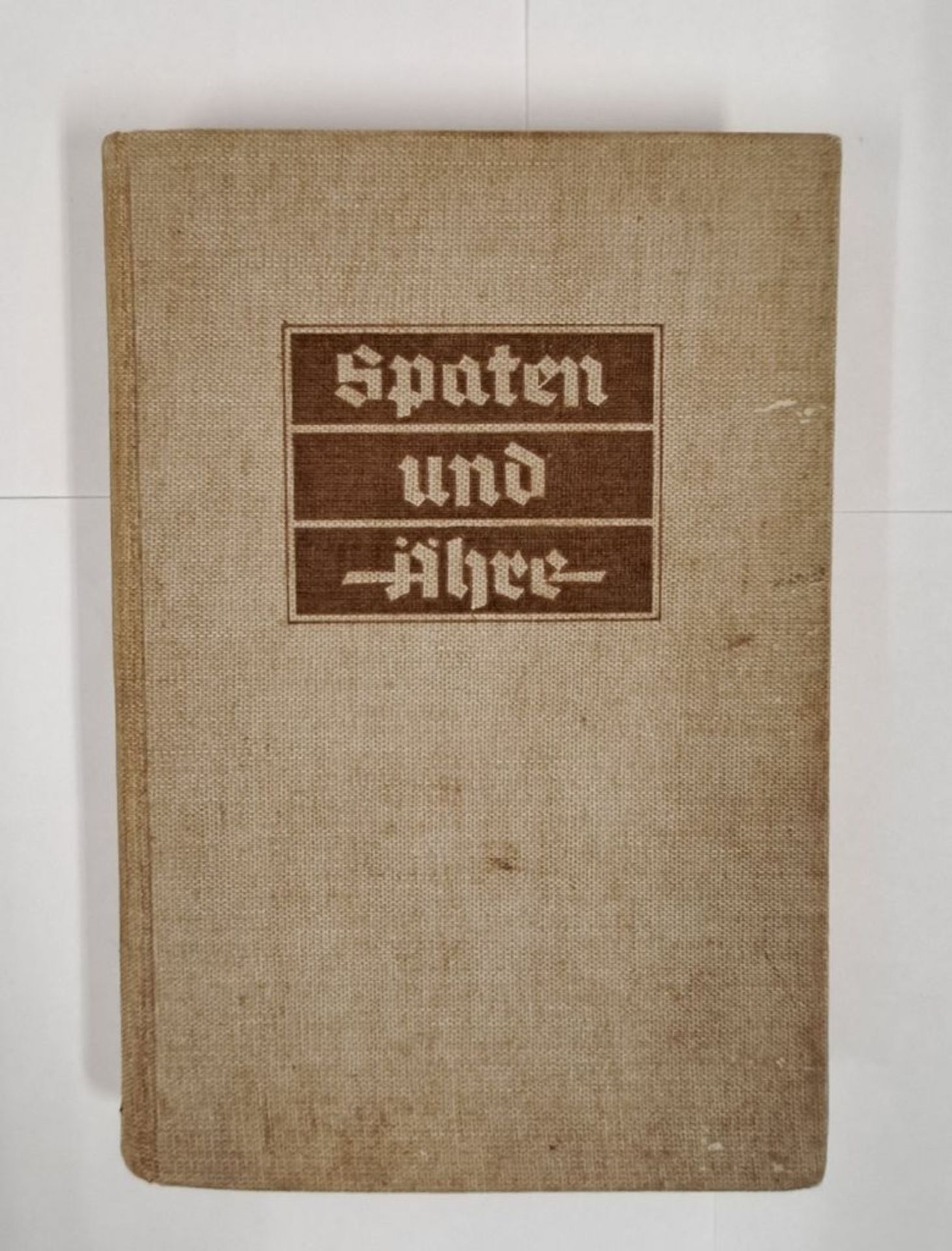 Buch "Spaten und Ähre"