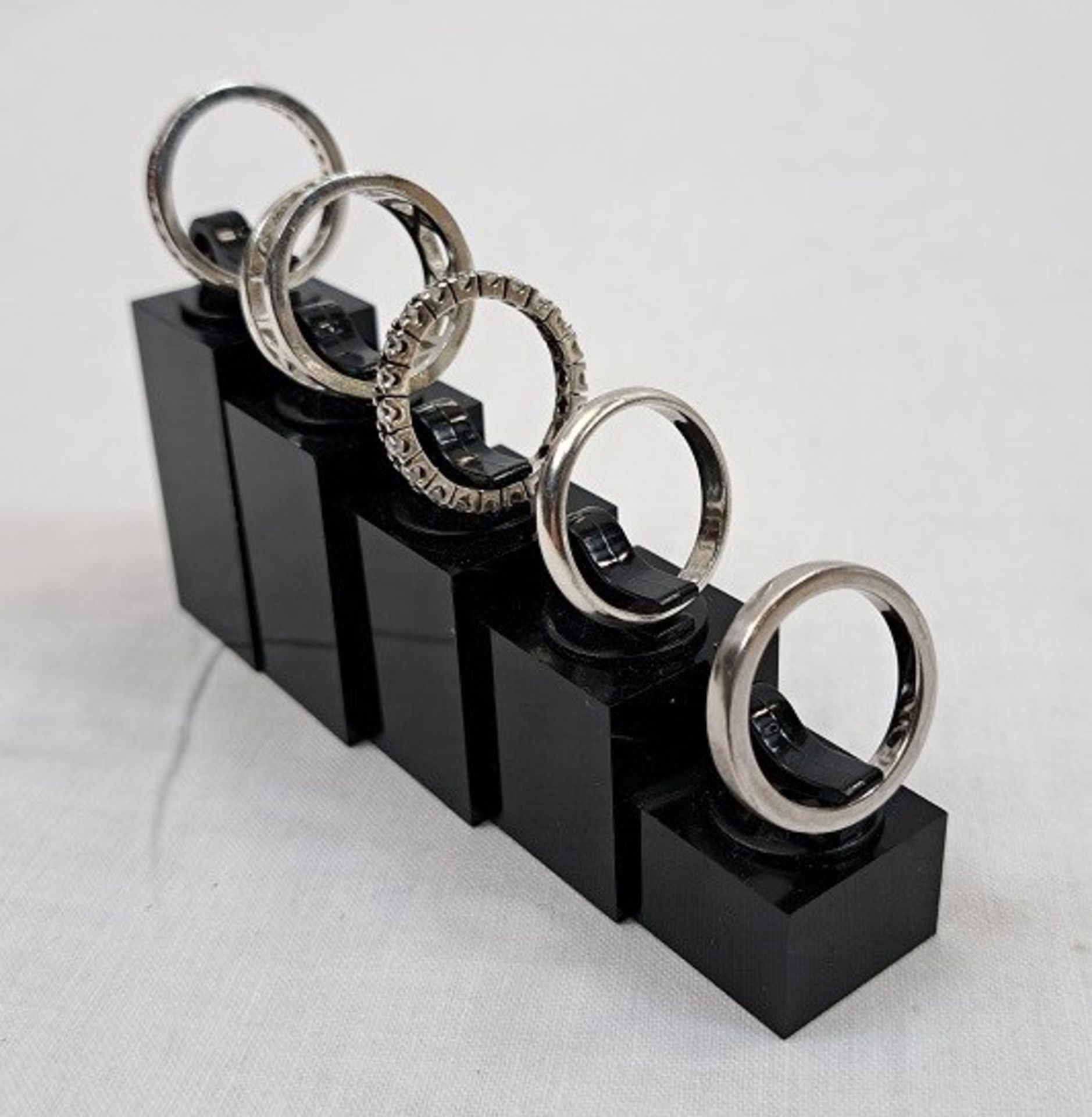 Fünf Silber Ringe - Bild 3 aus 3