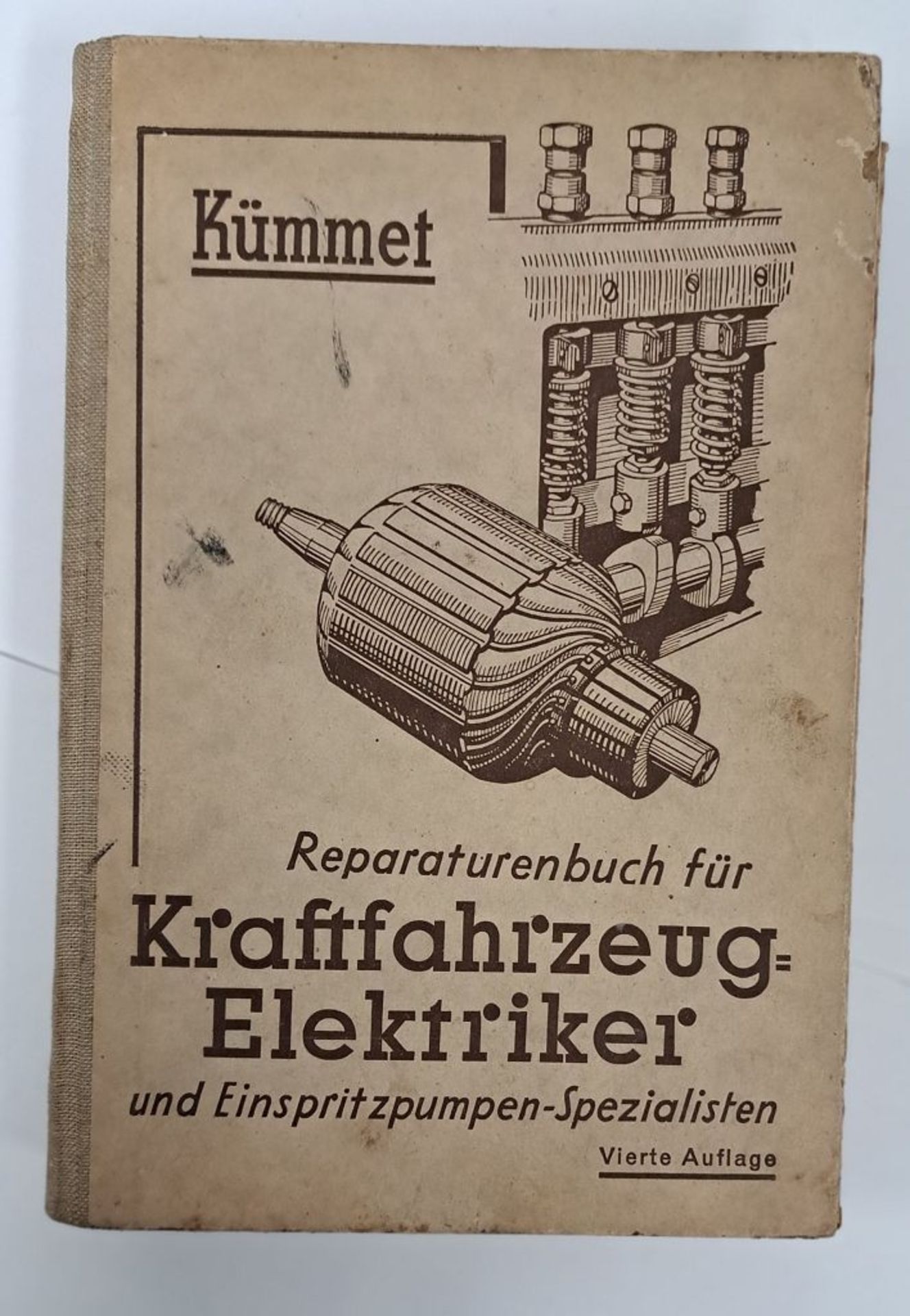 Antikes Reparaturbuch 1941