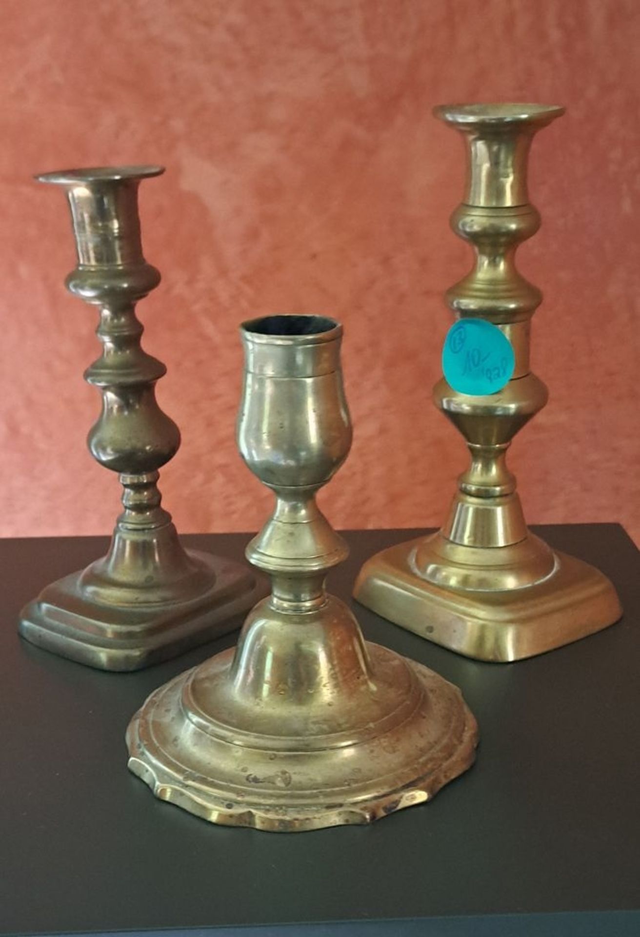 Drei antike Messing Kerzenhalter