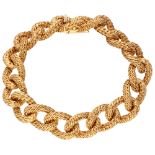 18K. Yellow gold gourmet link bracelet.