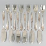 12-piece set fish cutlery "Hollands Puntfilet", silver.
