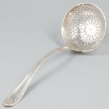 Sifter spoon silver.