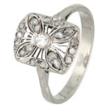 14K. White gold Art Deco ring set with old cut diamond.