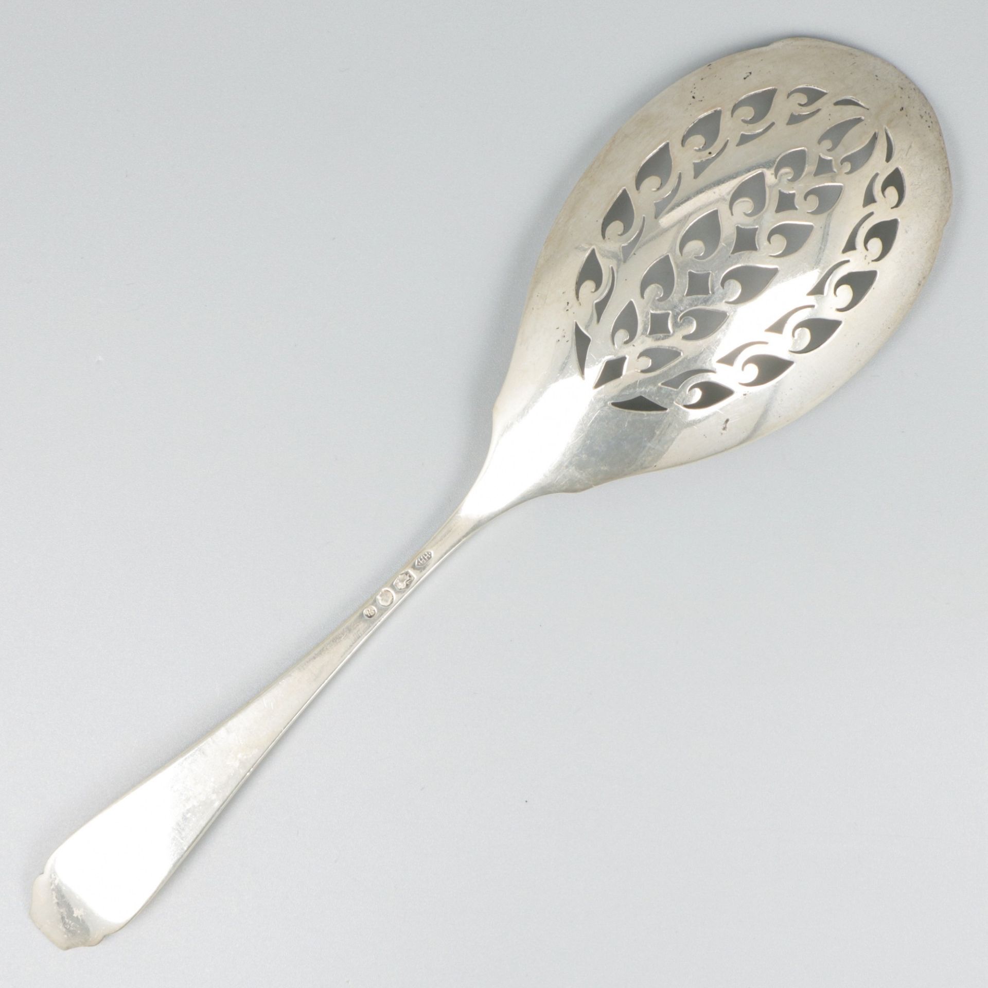 Wet fruit scoop, model "Moustache", silver. - Image 2 of 3