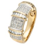 14K. Yellow gold ring set with approx. 0.72 ct. diamond.