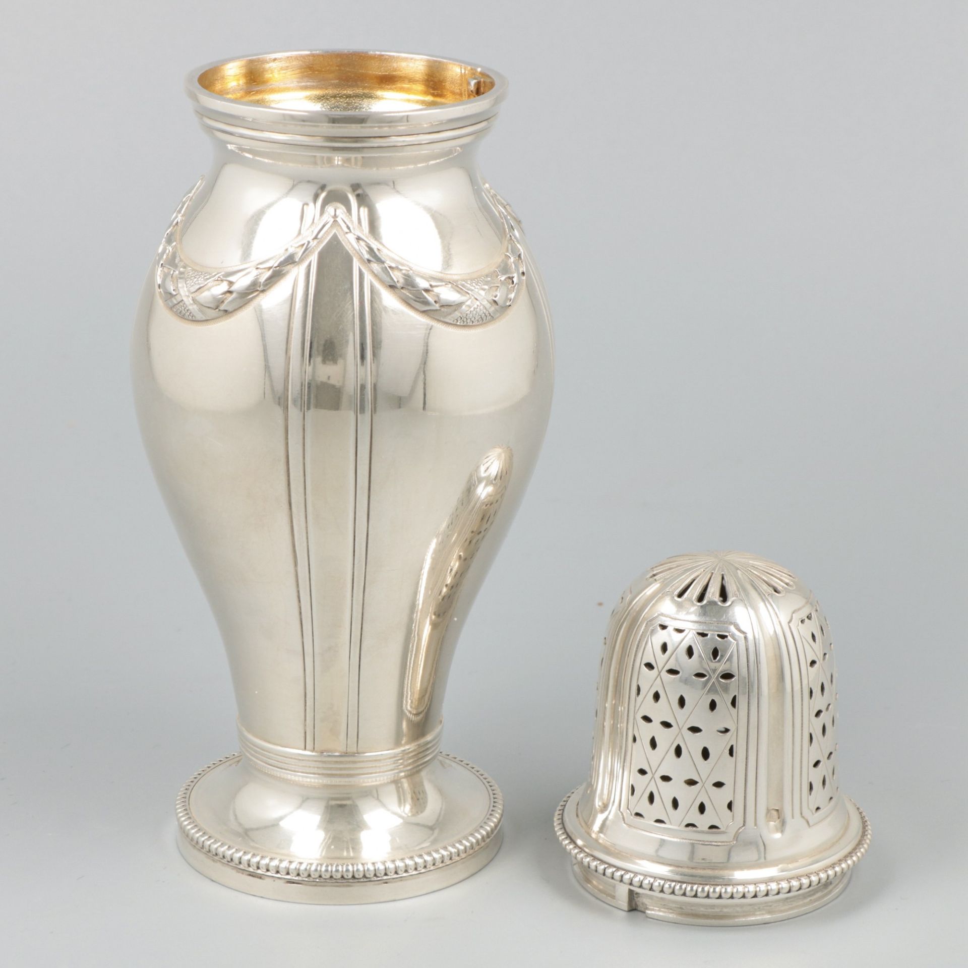 Sugar caster silver. - Image 2 of 4