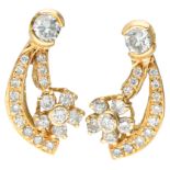 18K. Yellow gold ear studs each set with approx. 0.57 ct. diamond.