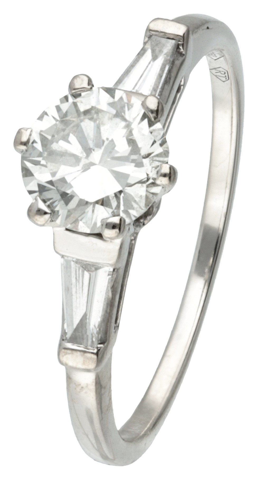 18K. White gold solitaire ring with approx. 0.80 ct. diamond.