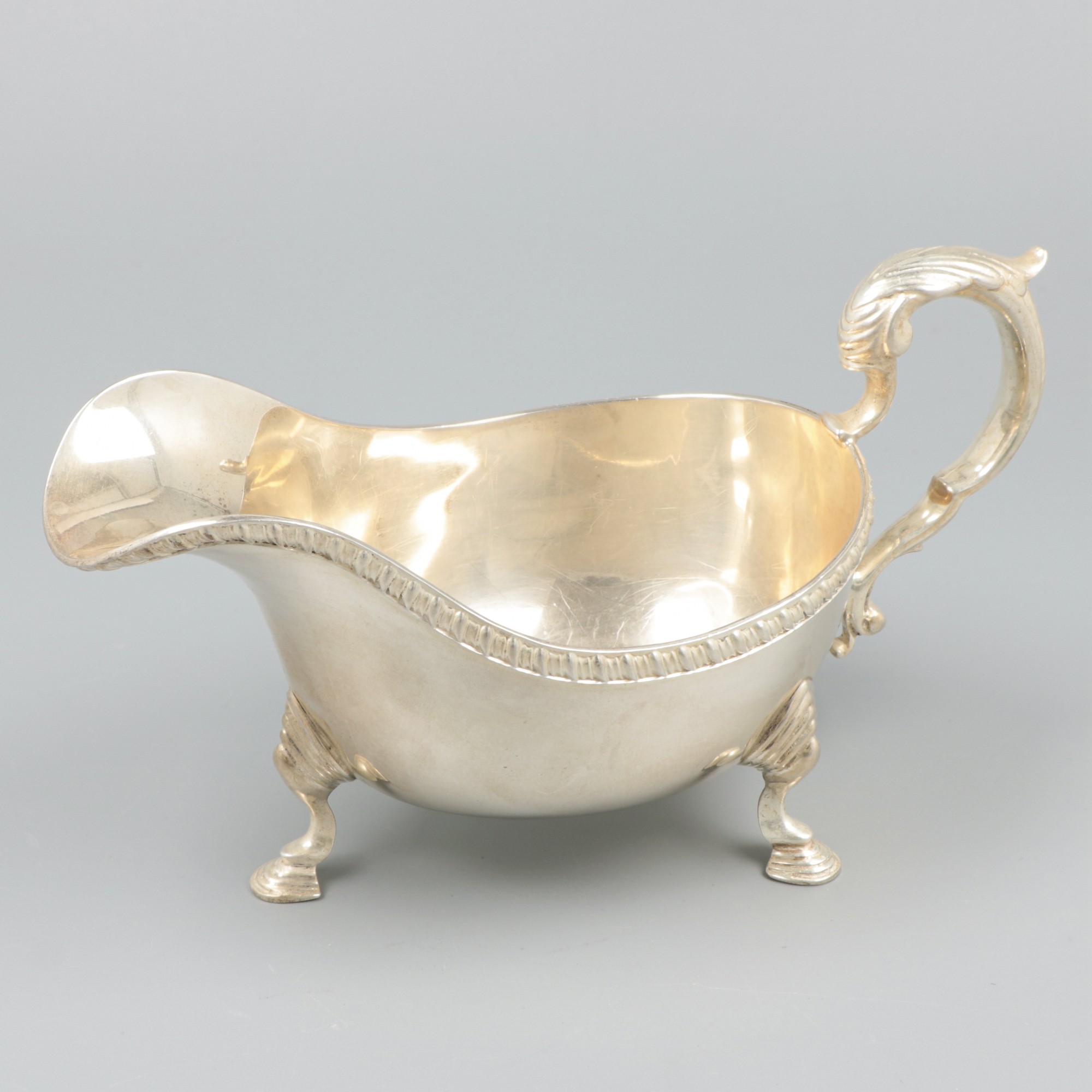 Sauce boat silver.