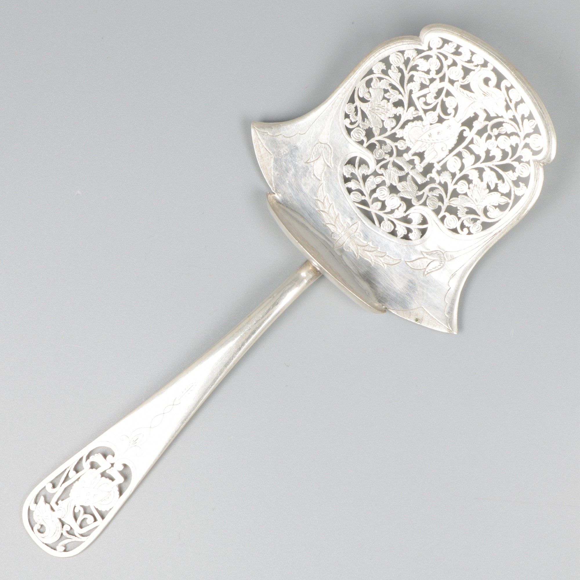 'Spekkoek' server silver.