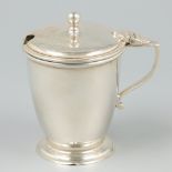 Mustard pot silver.