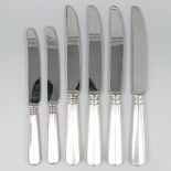 6 knives ''Haags Lofje'' silver.