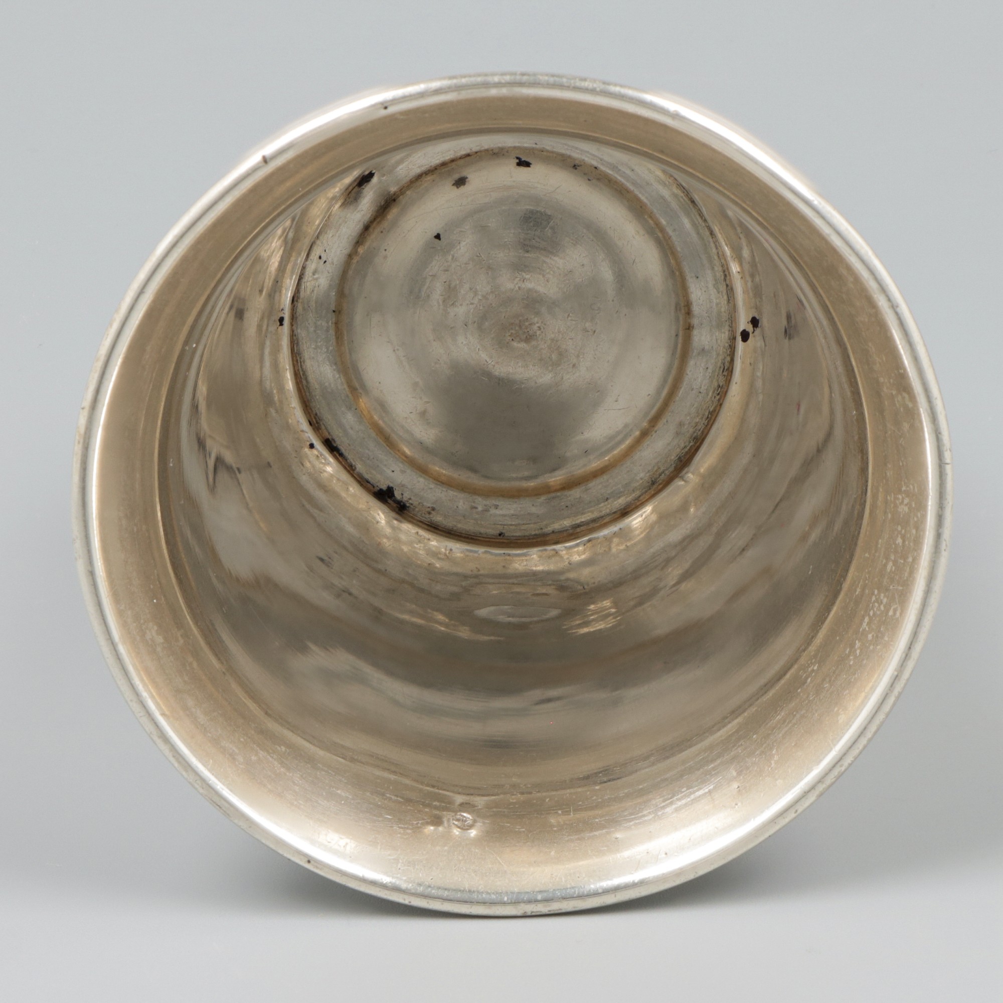 Drinking cup silver. - Image 4 of 7