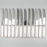 12-piece set of dinner knives silver.